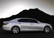 Lexus LS600h L